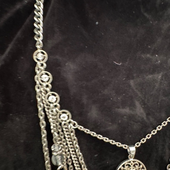 Vintage Multi layer chain and stone necklace. - Picture 4 of 7